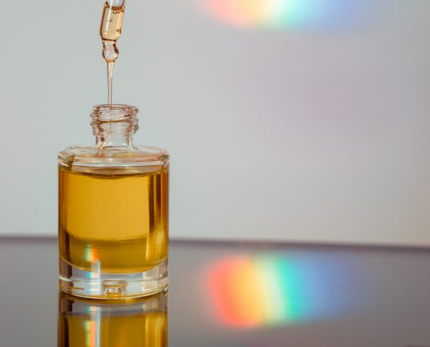 6 Reasons Why You Should Use Face Oils